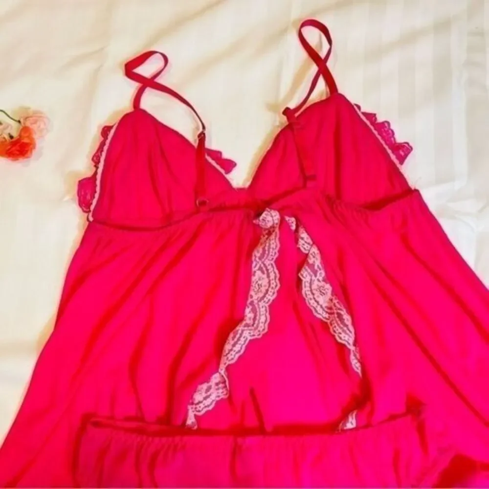 Seductive Wear from Onema Etoile Sexy Intimate sleepwear‎ Size Large HOT PINK